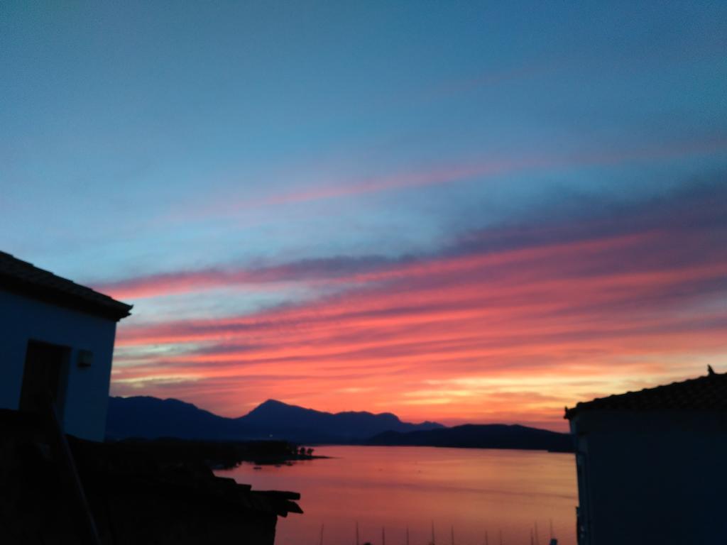 Poros TownPanoramic Viewアパートメント エクステリア 写真